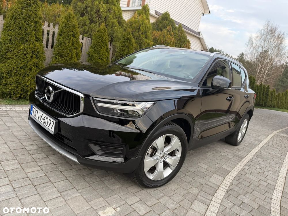 Volvo XC 40 D3 AWD Momentum Pro - 2
