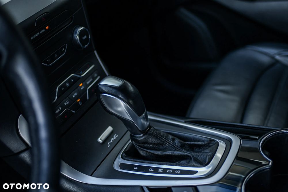 Ford Edge - 20