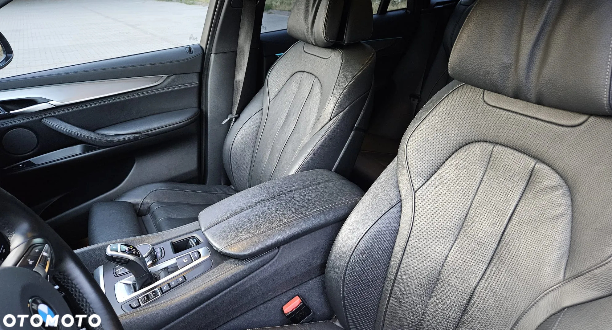 BMW X6M - 14