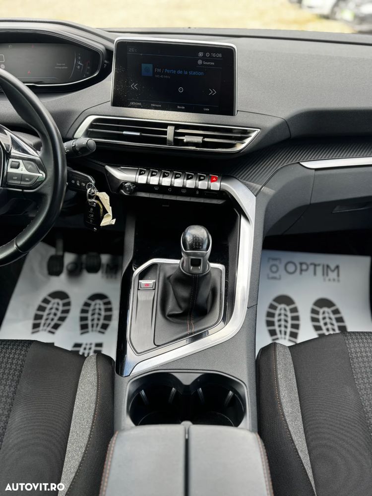 Peugeot 3008 PureTech 130 Stop & Start GPF Active Business-Paket - 22