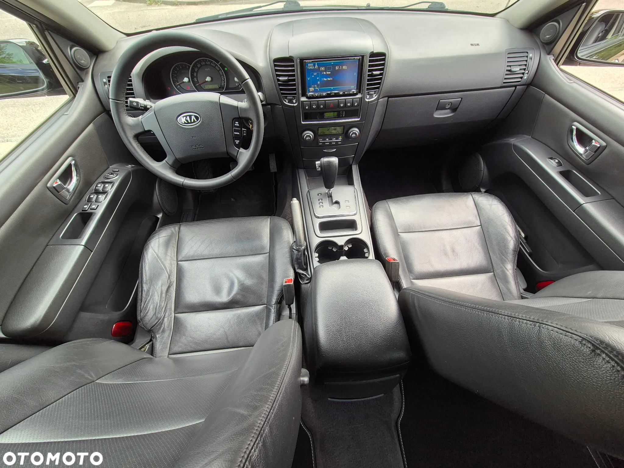 Kia Sorento 3.3 V6 EX - 6
