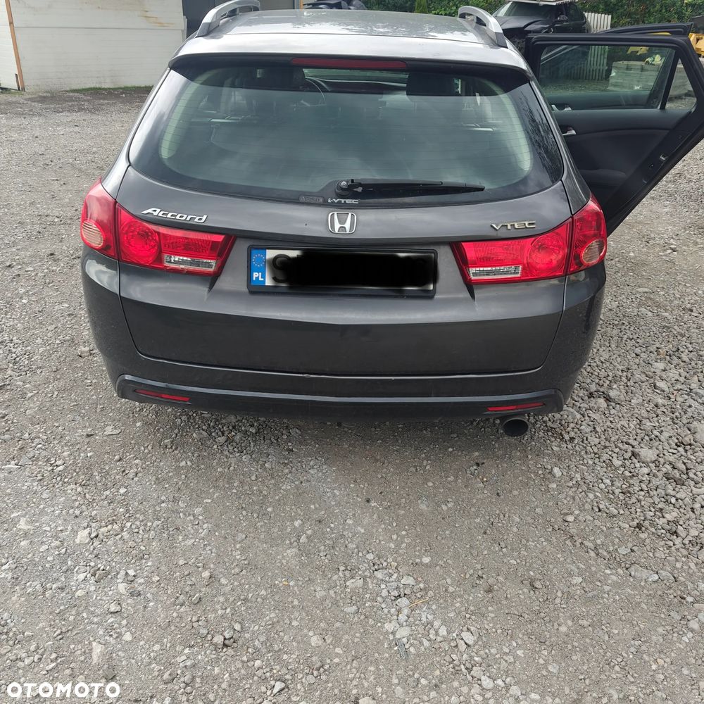 Honda Accord - 4