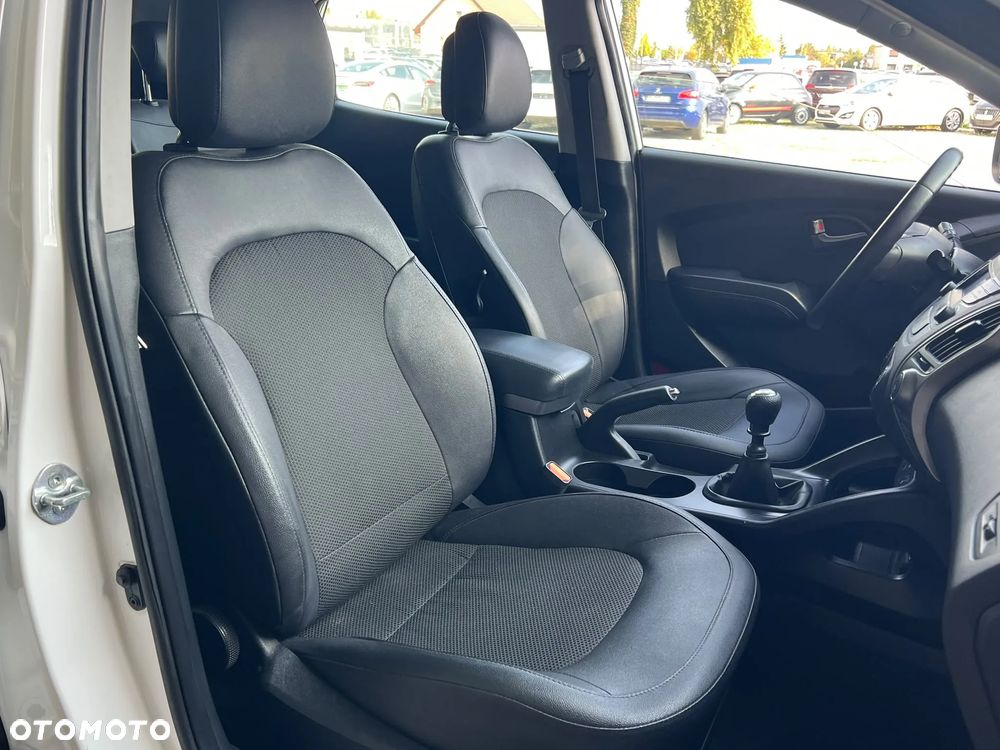 Hyundai ix35 1.6 2WD blue Style - 19
