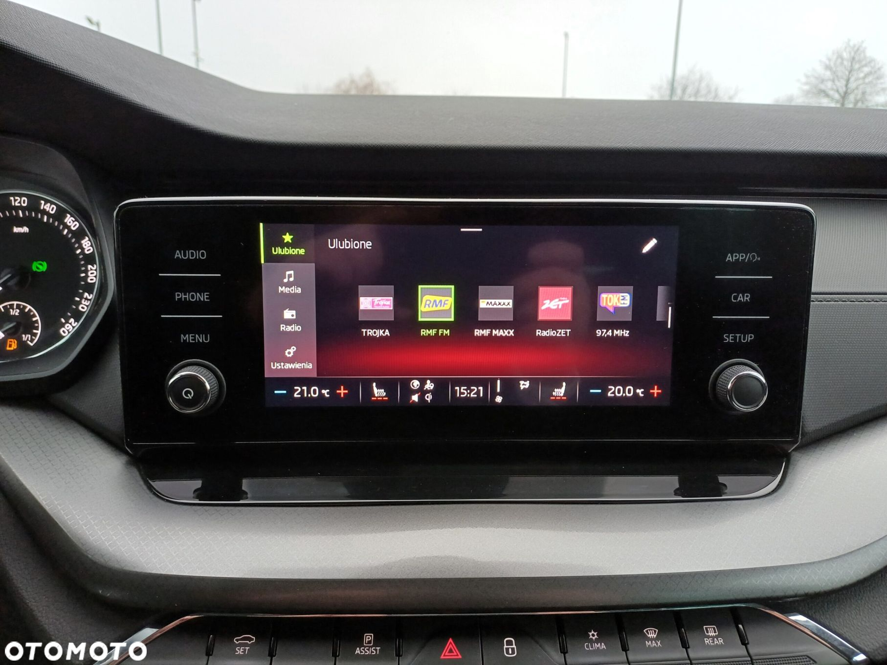 Skoda Octavia 2.0 TDI Ambition DSG - 17