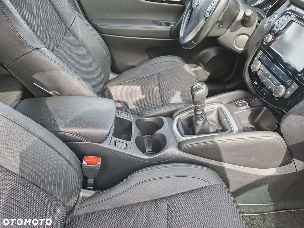 Nissan Qashqai 1.2 DIG-T Tekna - 19