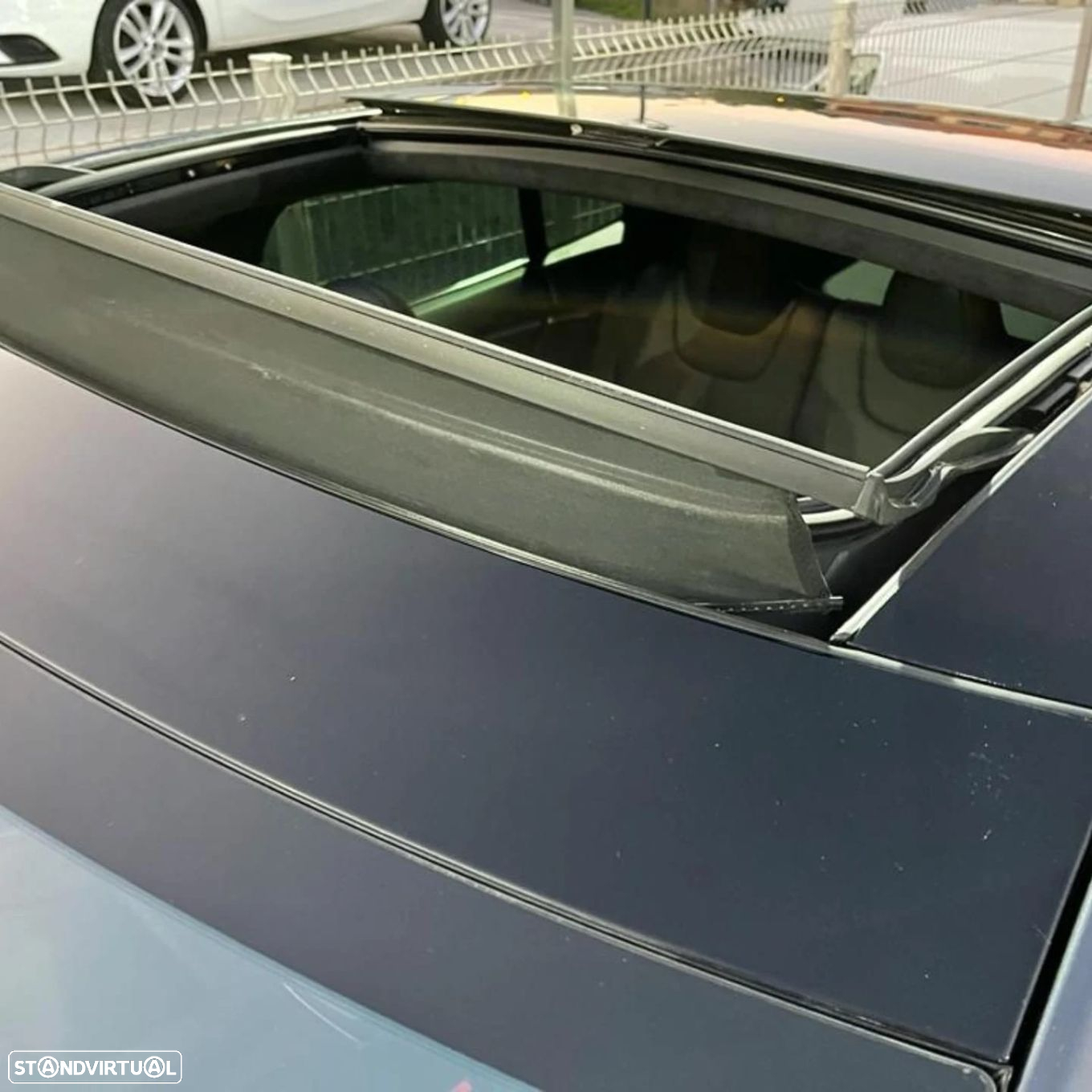 Tesla Model S 90D - 21