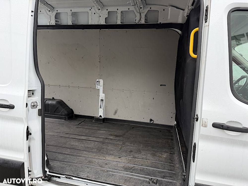 Ford Transit - 8