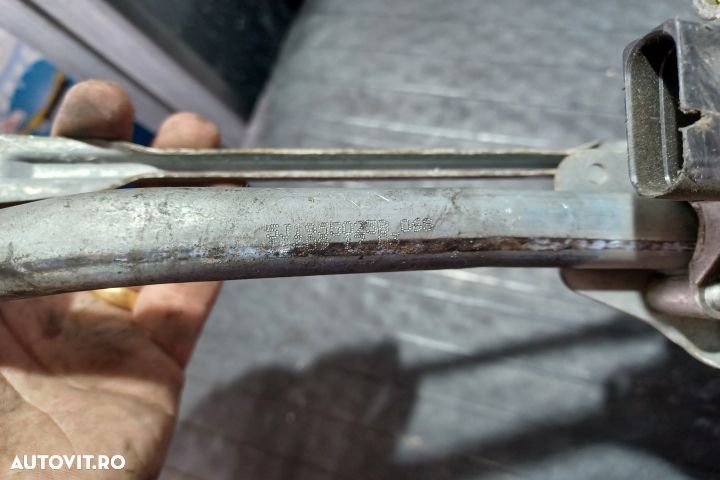 Ansamblu stergatoare parbriz volan pe stanga 5J1955023B 5J1955023B Sk - 8