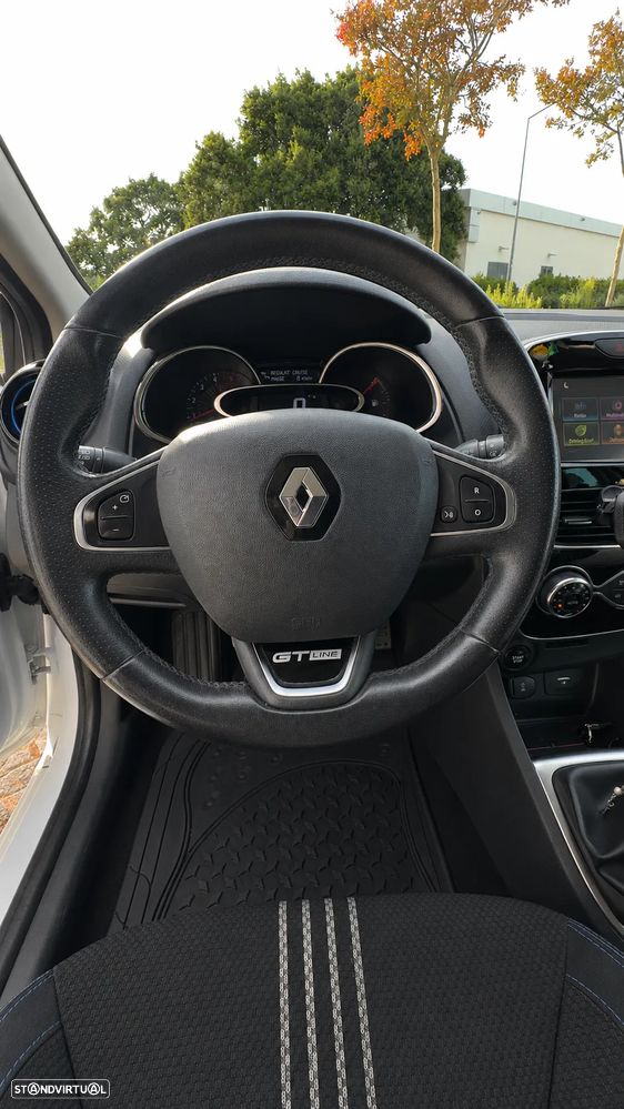 Renault Clio 1.5 dCi GT Line — fotografia 10