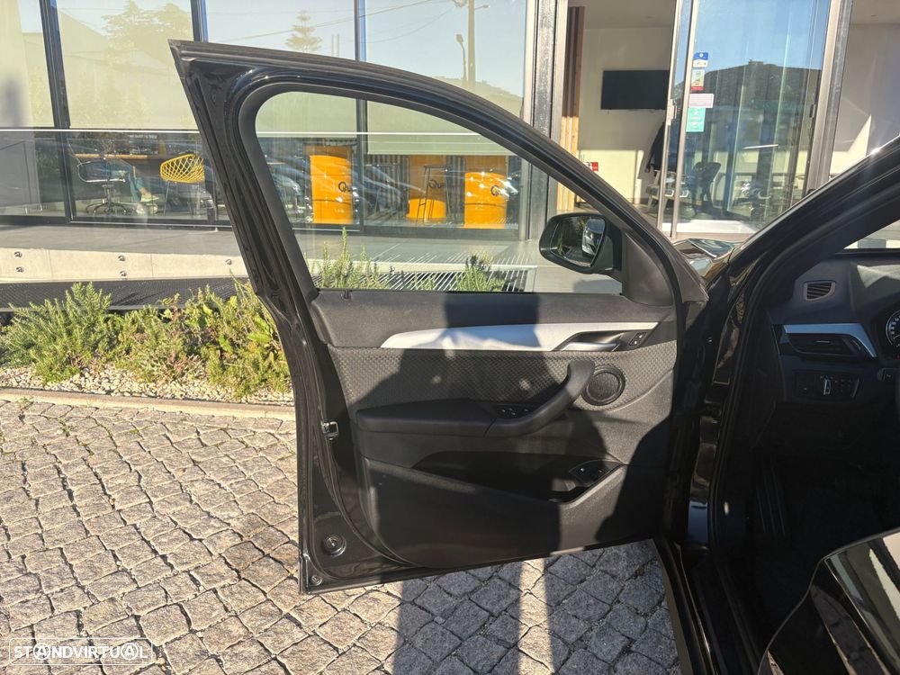 BMW X1 25 e xDrive - 19