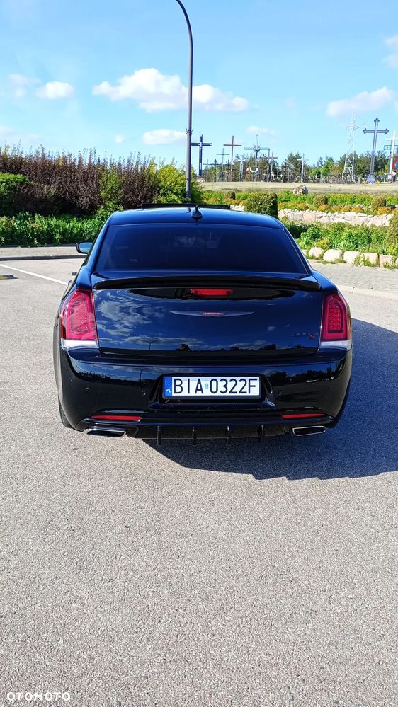 Chrysler 300s - 6