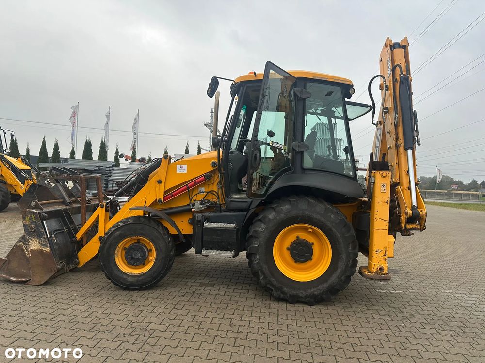 JCB 3CX / 3000 mtg / R.2018/TORQUELOCK - 9