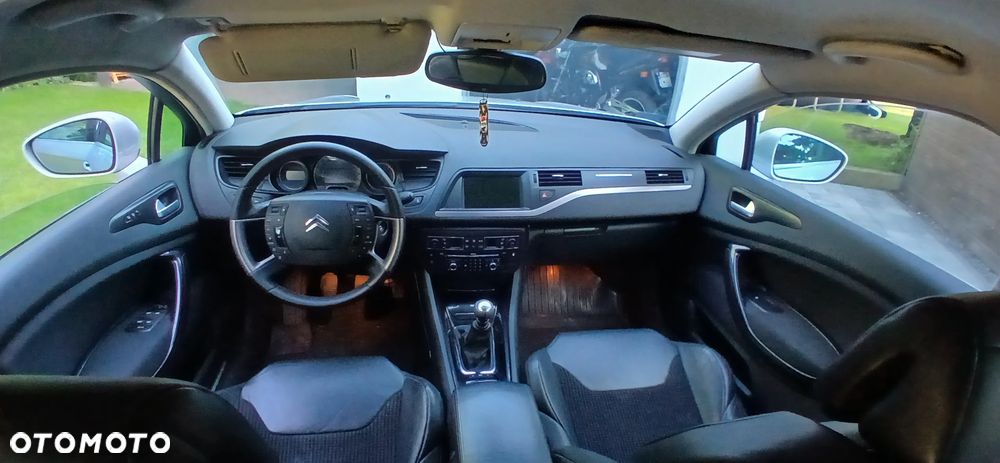 Citroën C5 2.0 HDi Exclusive - 16