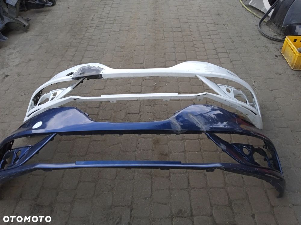 ZDERZAK PRZEDNI RENAULT MEGANE 4 IV - 11