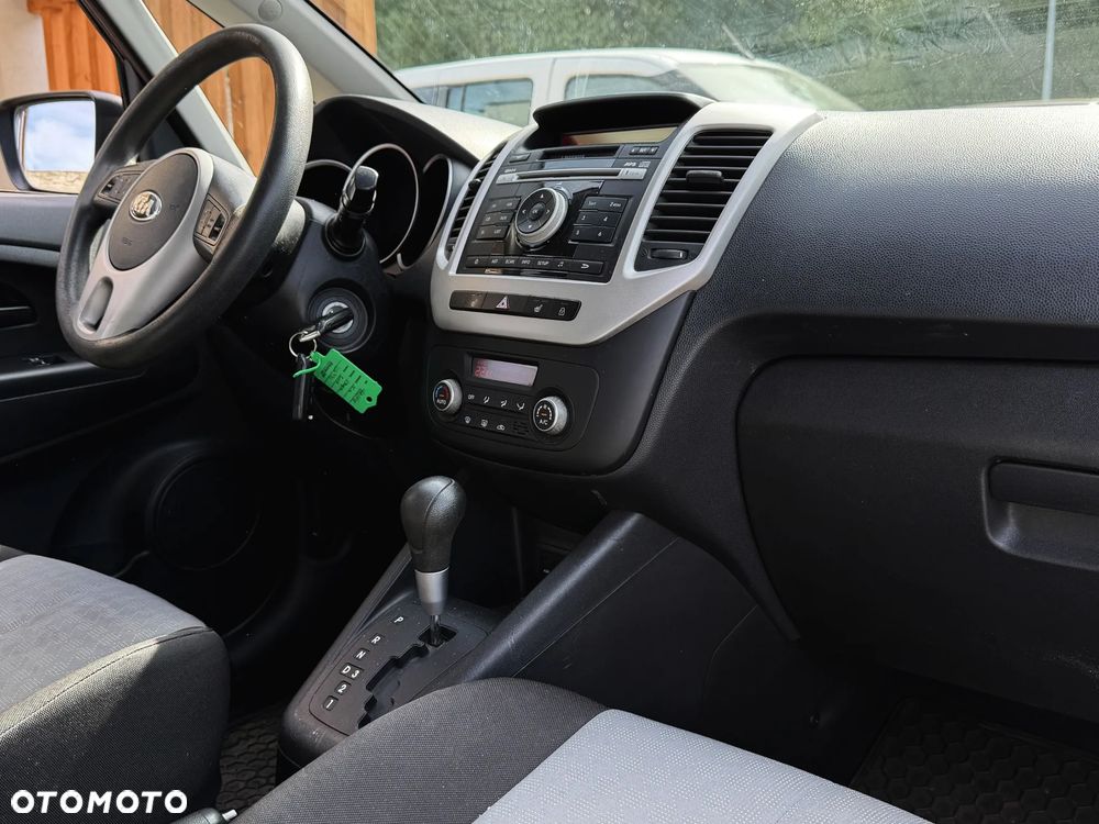 Kia Venga 1.6 CVVT Automatik Vision - 11