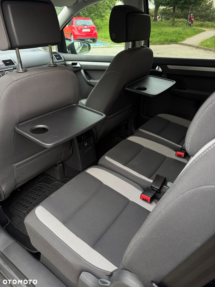 Volkswagen Touran 1.4 TSI Comfortline DSG - 13