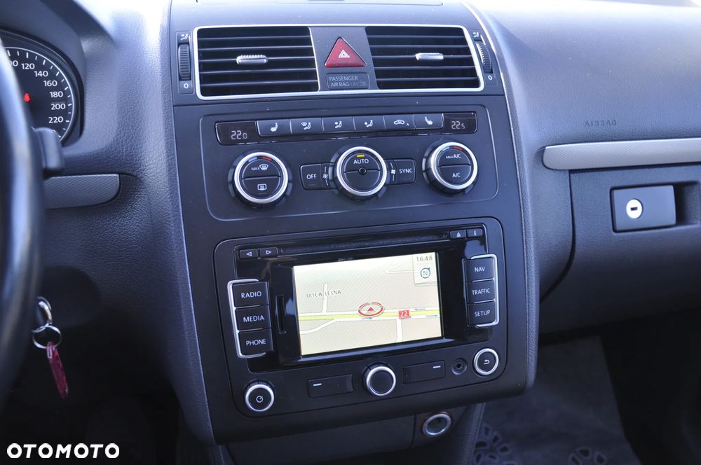 Volkswagen Touran 1.6 TDI DPF BlueMotion Technology MATCH - 7