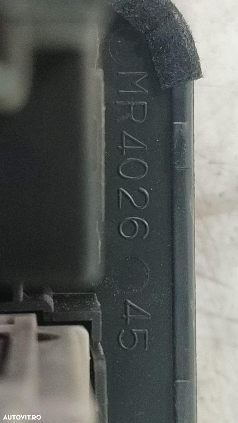 Buton reglaj faruri mr402645 Mitsubishi Pajero 3 [1999 - 2003] - 3