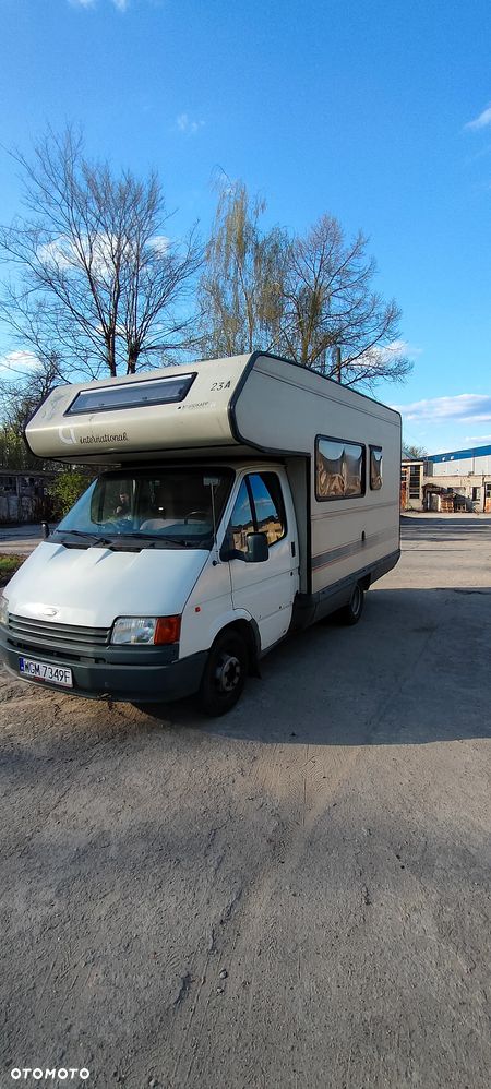 Ford Transit 2.5 D - 1