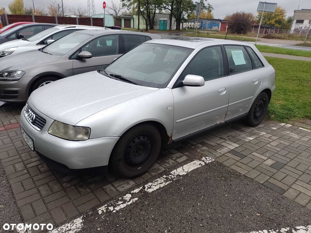 Audi A3 Sportback - 3