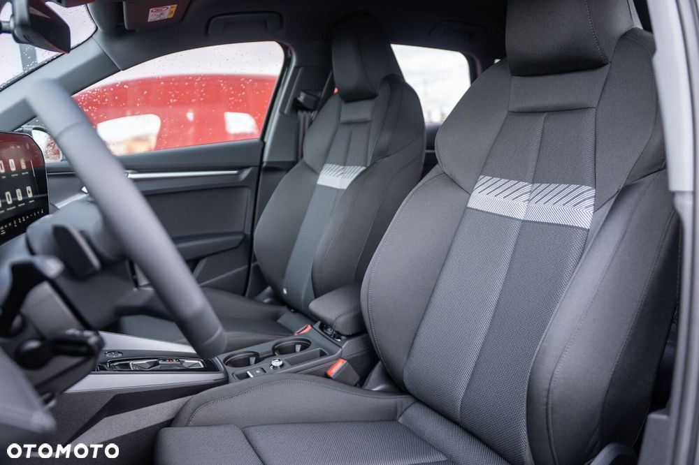 Audi A3 Sportback TFSI mHEV 110 kW S Line S tronic - 12