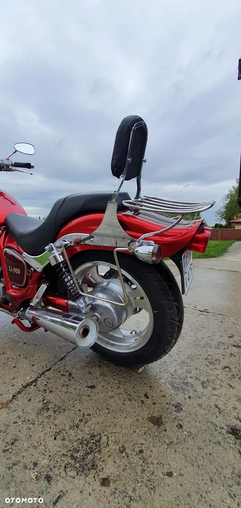 Yamaha XJ - 12