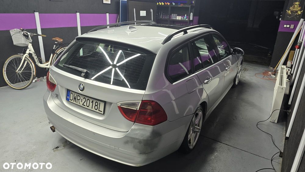 BMW Seria 3 320d - 4