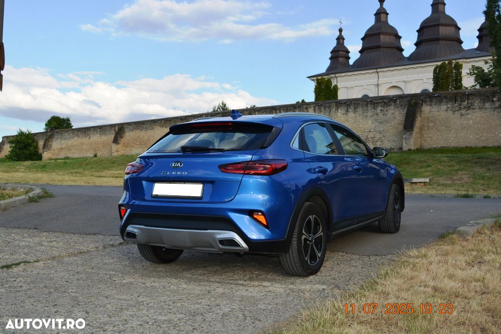 Kia XCeed - 5