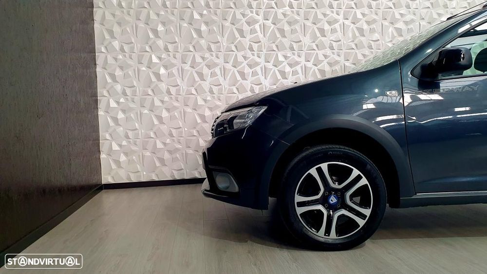 Dacia Logan MCV 1.0 ECO-G Stepway Bi-Fuel - 11