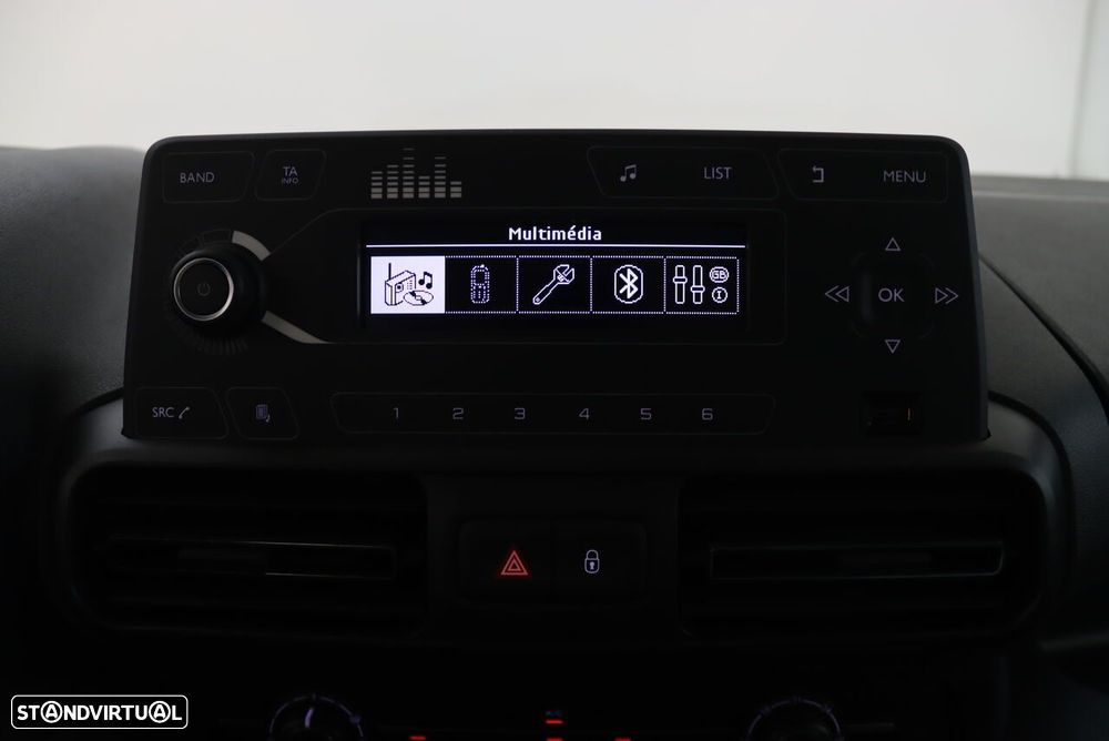 Citroën Berlingo 1.2 PureTech Feel — fotografia 16