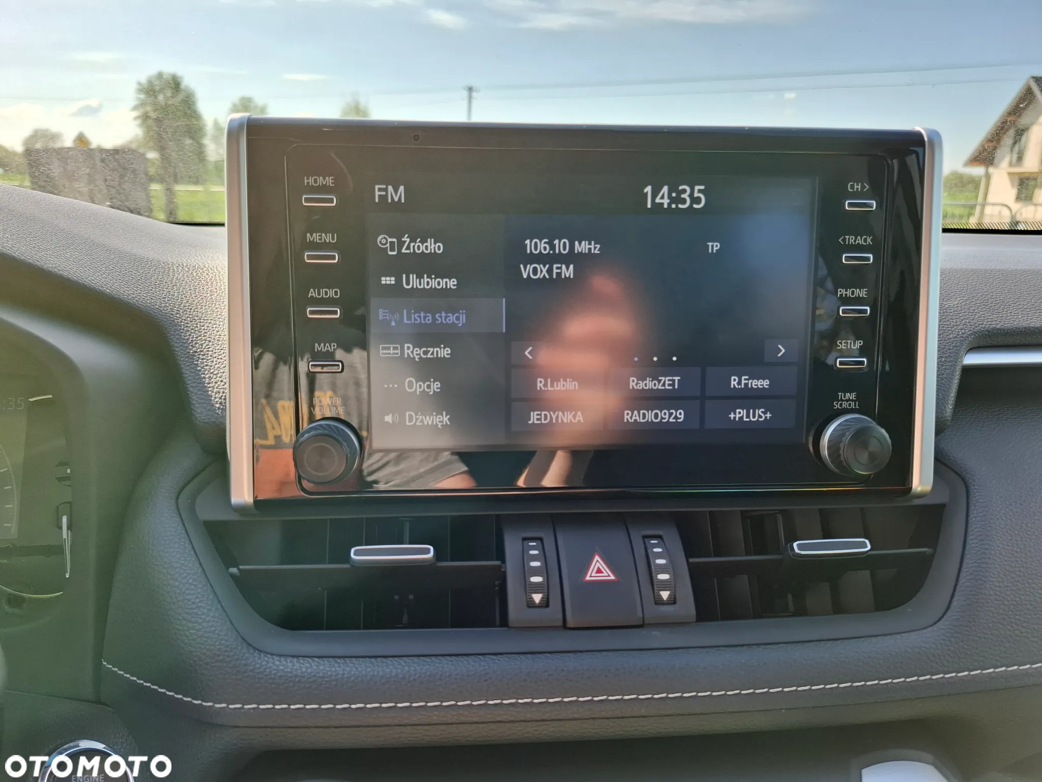 Toyota RAV4 - 12