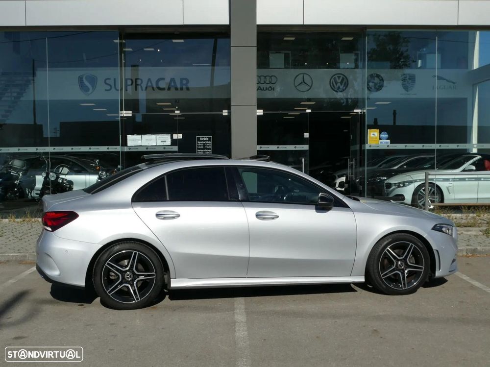 Mercedes-Benz A 200 Limousine AMG Line Aut. - 42