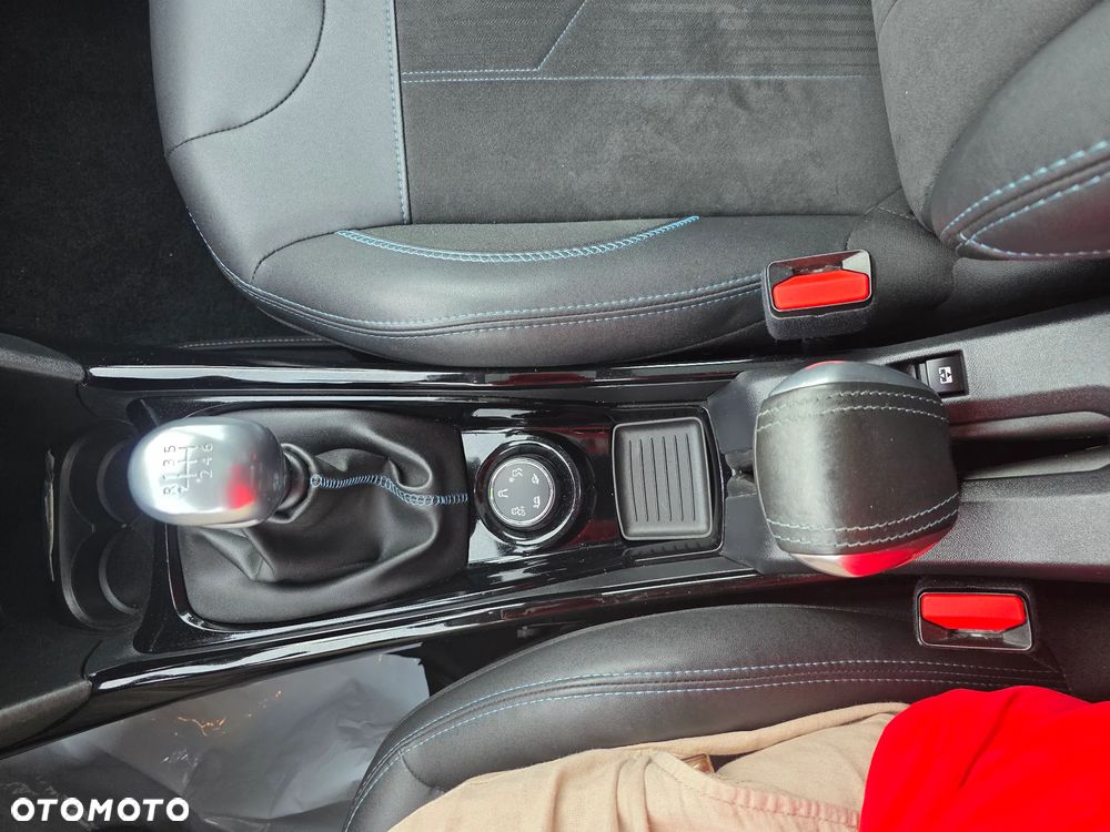 Peugeot 2008 PureTech 130 Stop&Start Crossway - 18