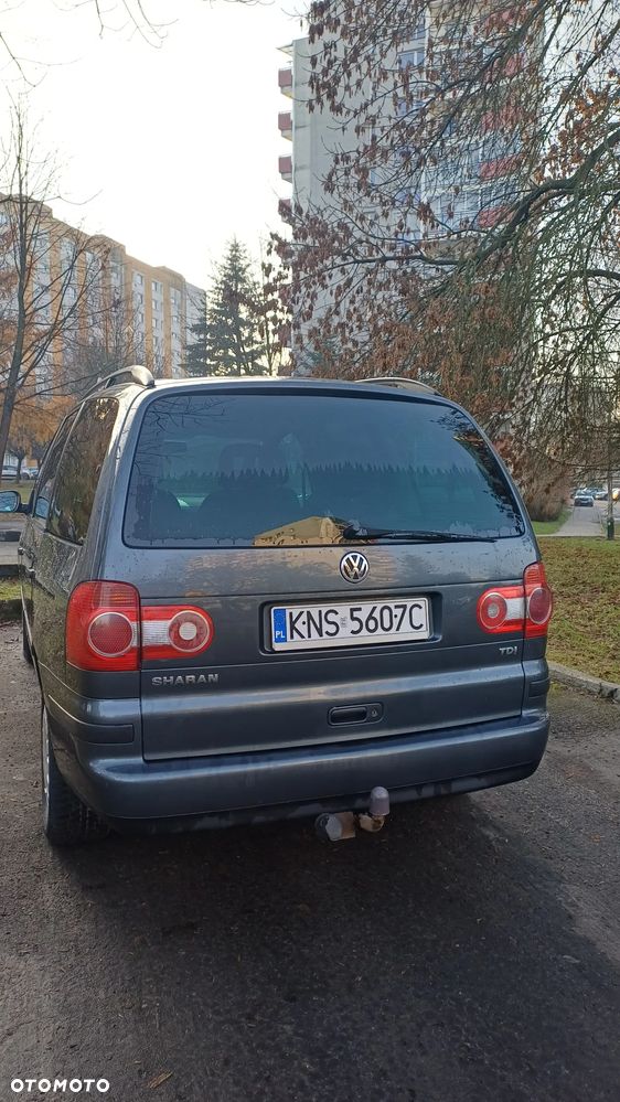 Volkswagen Sharan 1.9 TDI Comfortline - 20