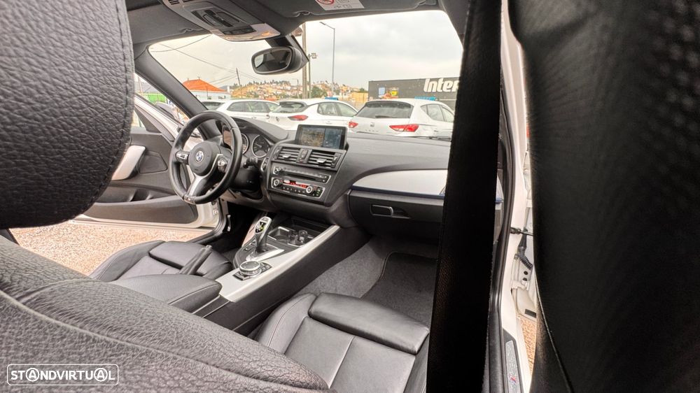BMW 120 d Sport-Aut. Sport Line - 52