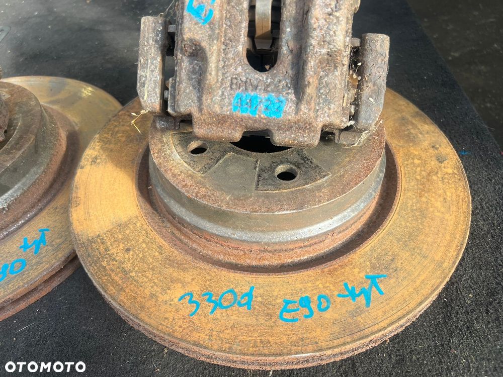 Zestaw zaciski hamulce SWAP jarzma E90 e91 tył 336x22mm 330d 330i 335i 335d - 2