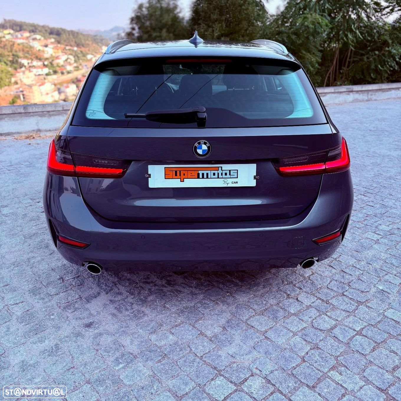 BMW 318 d Touring Auto - 11