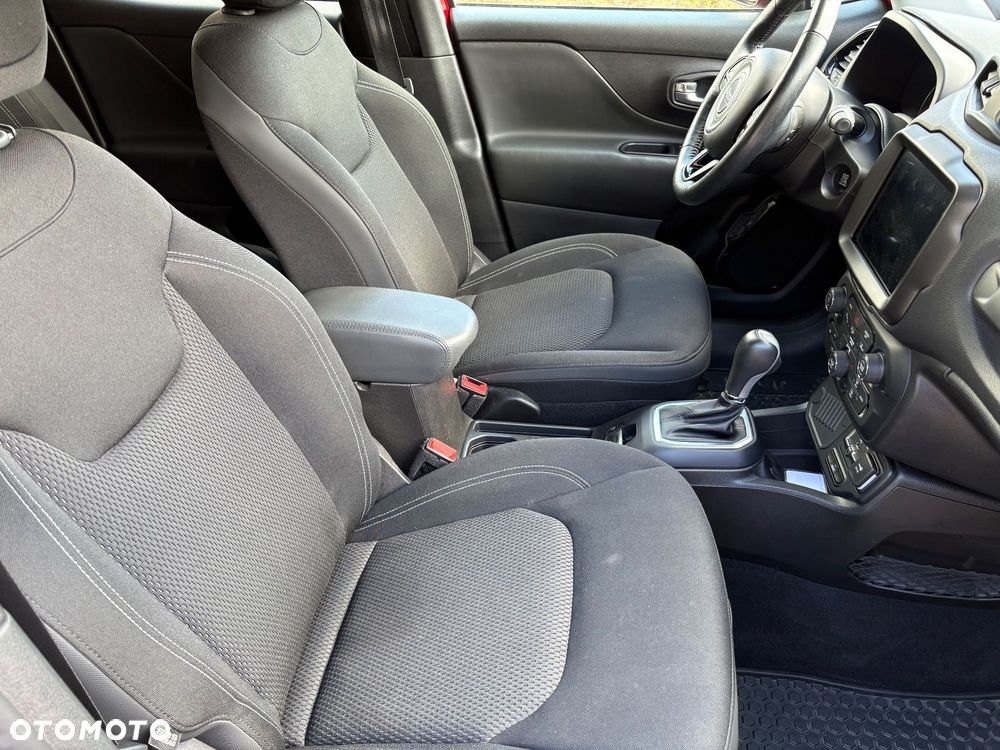 Jeep Renegade - 15