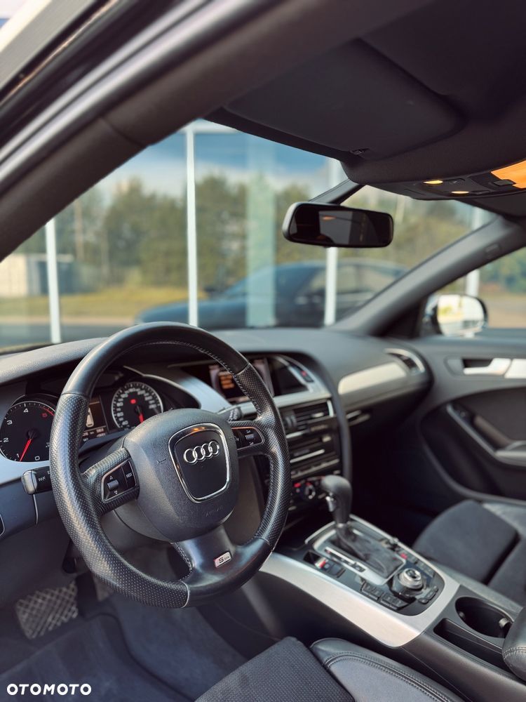 Audi A4 - 12