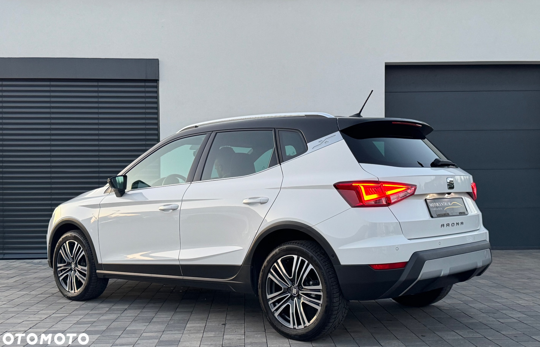 Seat Arona 1.6 TDI XCELLENCE - 6
