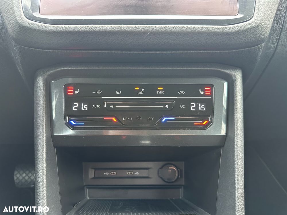 Volkswagen Tiguan 2.0 TDI SCR 4MOTION DSG Elegance - 25