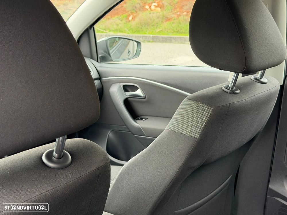 VW Polo 1.4 TDi Connect - 19