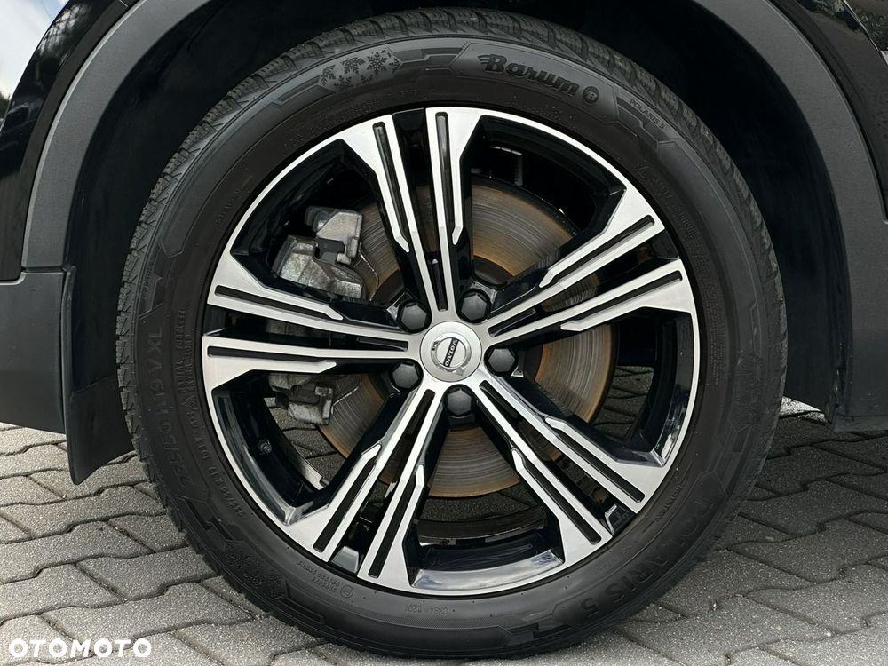 Volvo XC 40 - 5