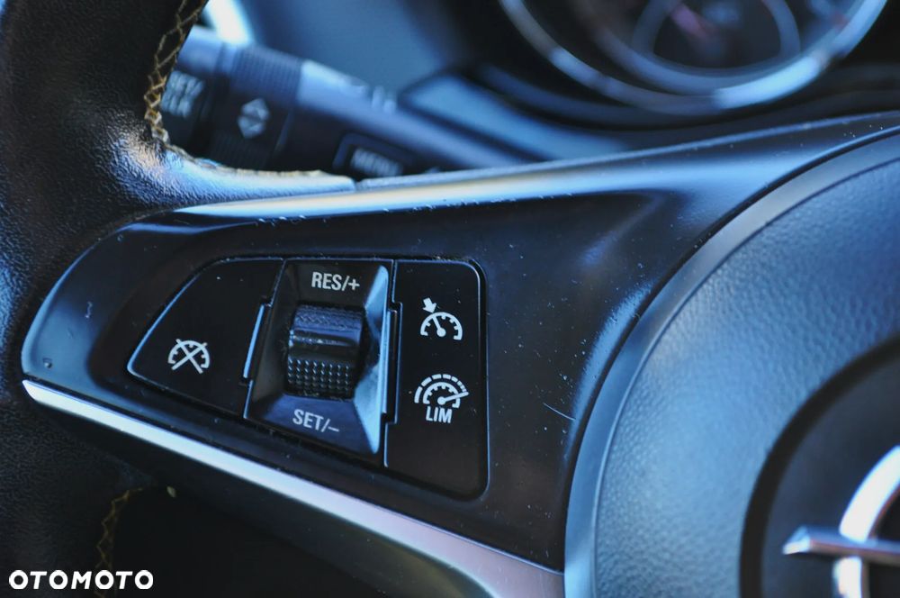 Opel Adam 1.4 Germany's next Topmodel - 14