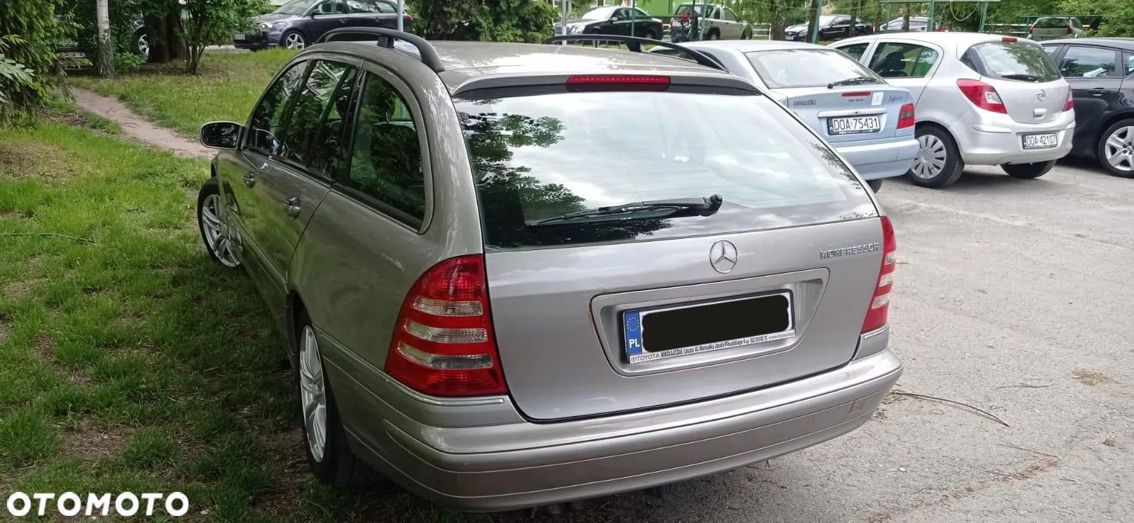 Mercedes-Benz Klasa C 180 T Kompressor Elegance - 2