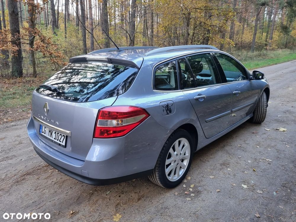Renault Laguna - 25