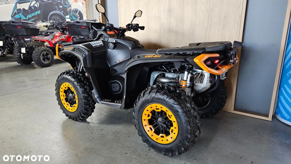 Can-Am Outlander - 3