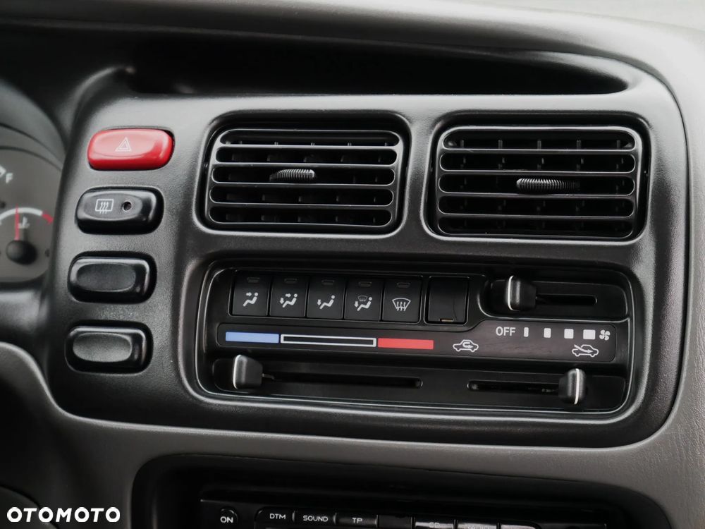 Suzuki Grand Vitara 1.6 Limited - 33