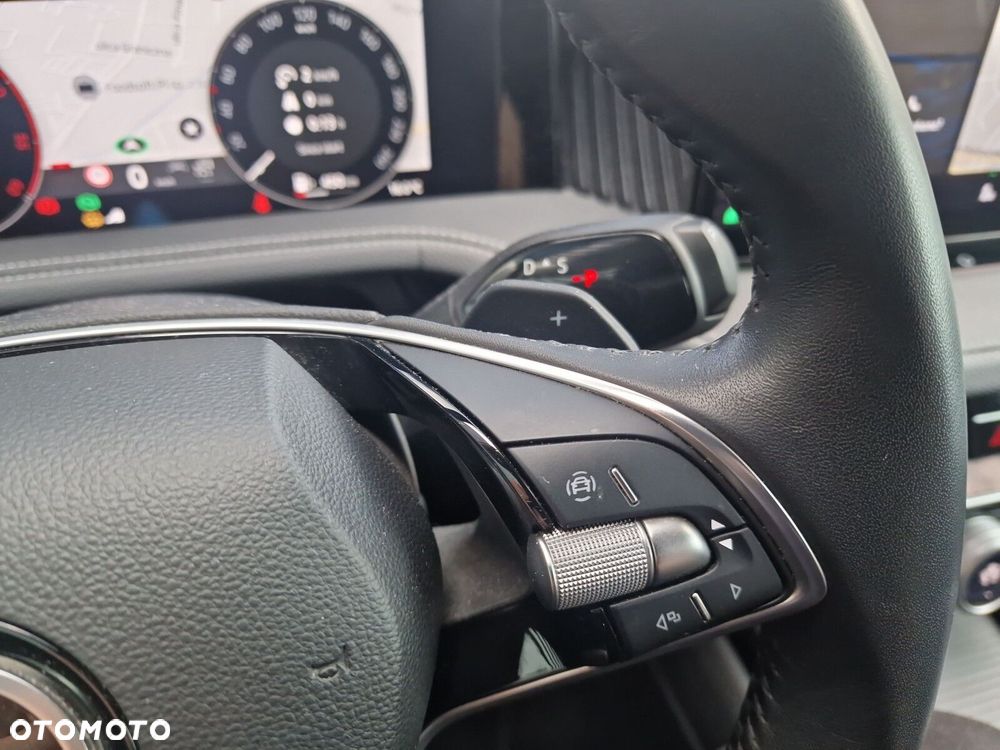 Skoda Superb 2.0 TDI SCR 4x4 L&K DSG - 12