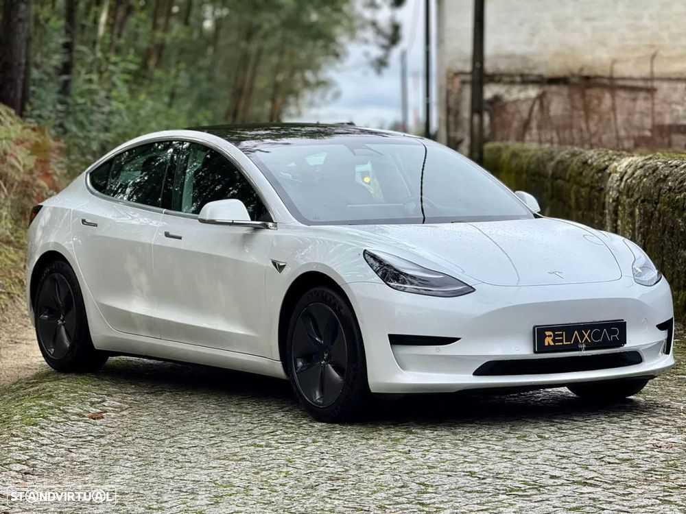 Tesla Model 3 Standard Range Plus RWD - 1